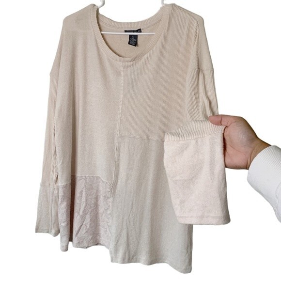 NWT Chelsea & Theodore Light Pink Soft Long Sleeve Blouse Size XL Women - Picture 3 of 12